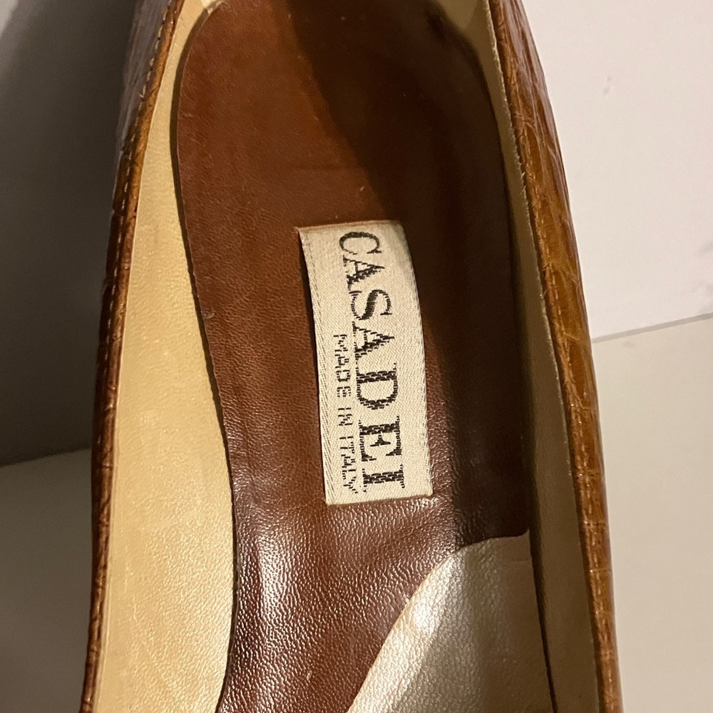 Casadei Textured Tan Heels Made in Italy - Picture 2 of 11